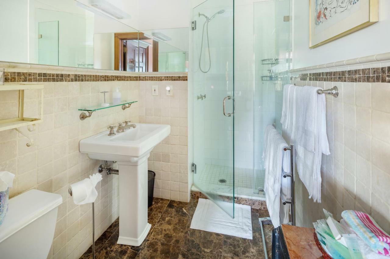 Manhattan Guest Suites New York City Exterior photo